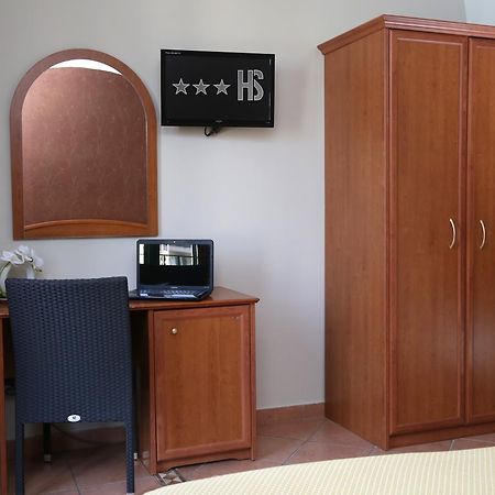 Hotel Stefano A Melito Melito di Napoli Luaran gambar