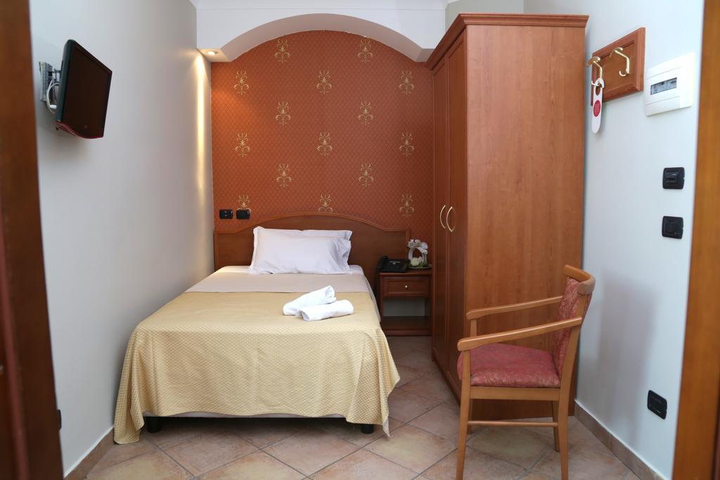 Hotel Stefano A Melito Melito di Napoli Luaran gambar