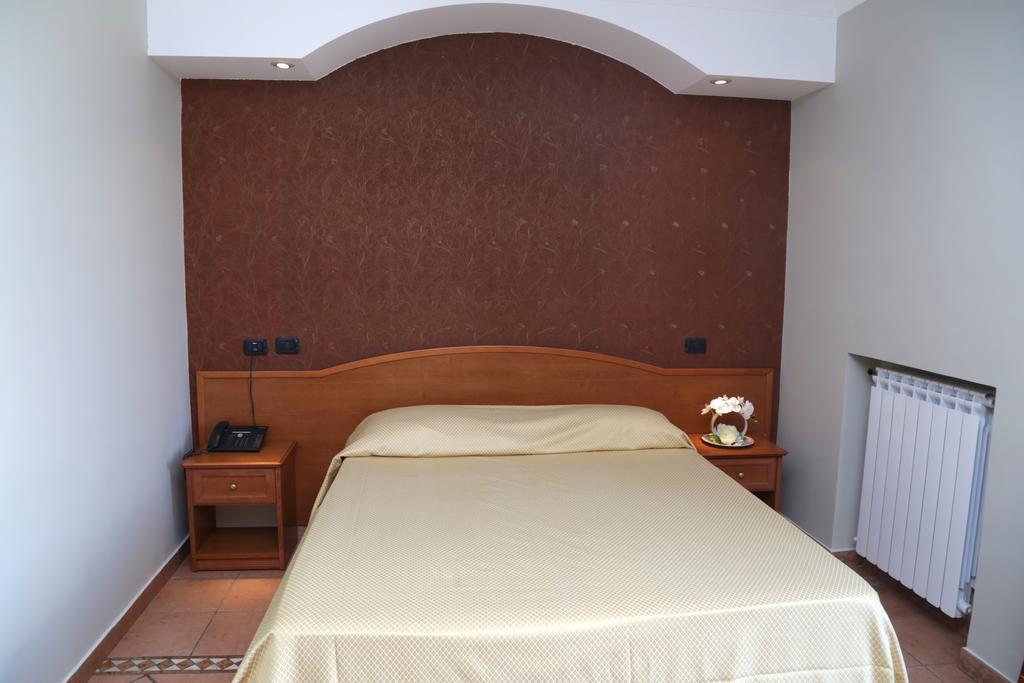 Hotel Stefano A Melito Melito di Napoli Luaran gambar