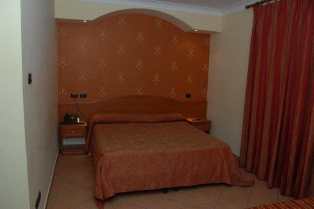 Hotel Stefano A Melito Melito di Napoli Luaran gambar