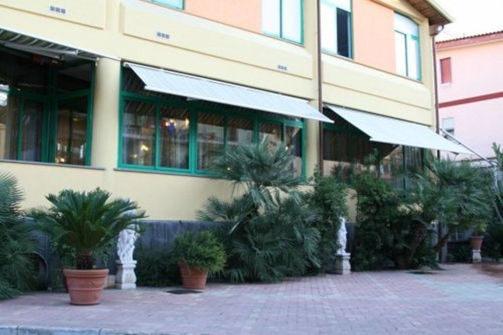Hotel Stefano A Melito Melito di Napoli Luaran gambar