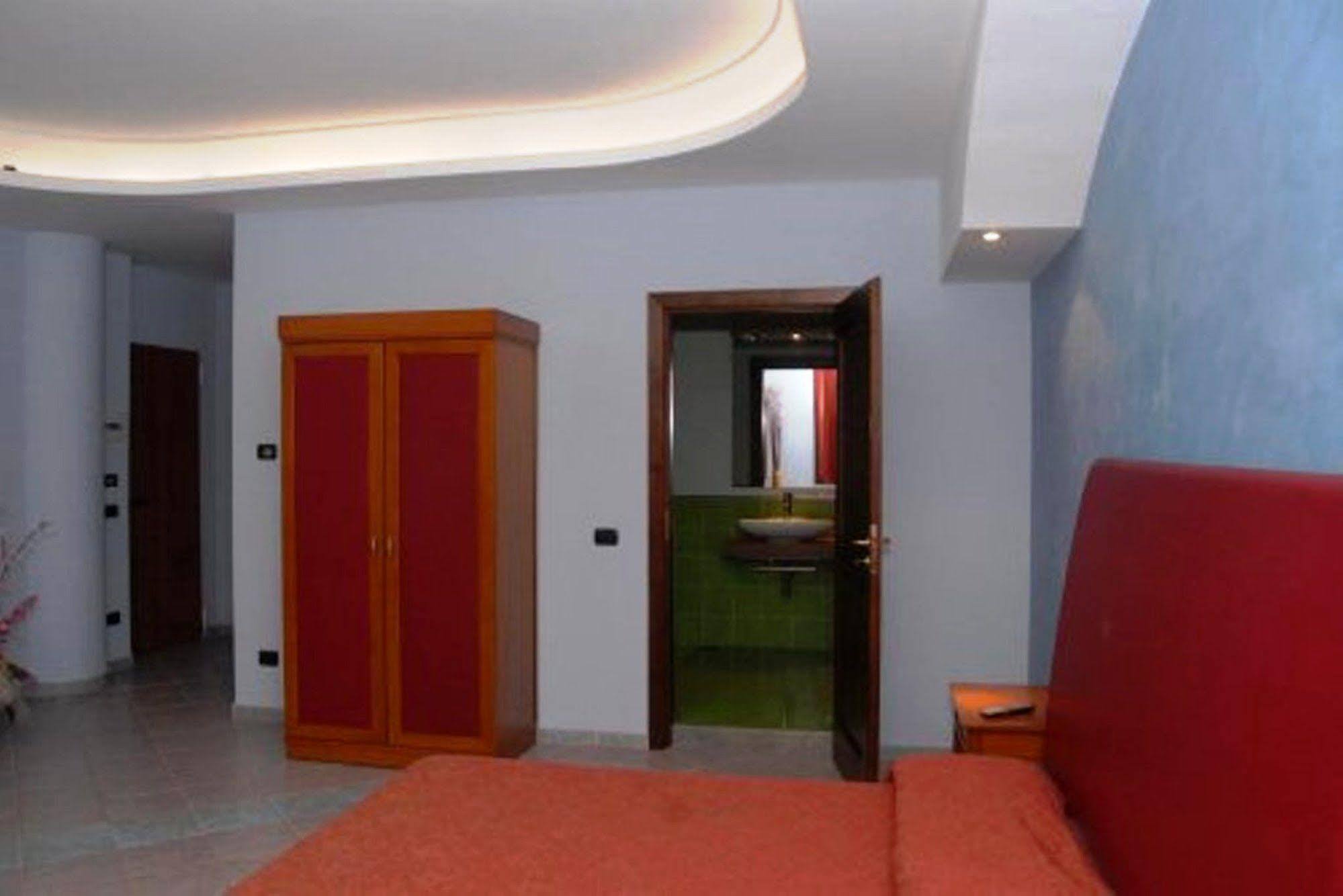 Hotel Stefano A Melito Melito di Napoli Luaran gambar